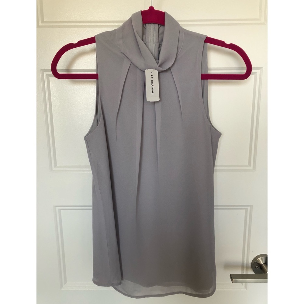 Le Chateau Mockneck Grey Top NWT